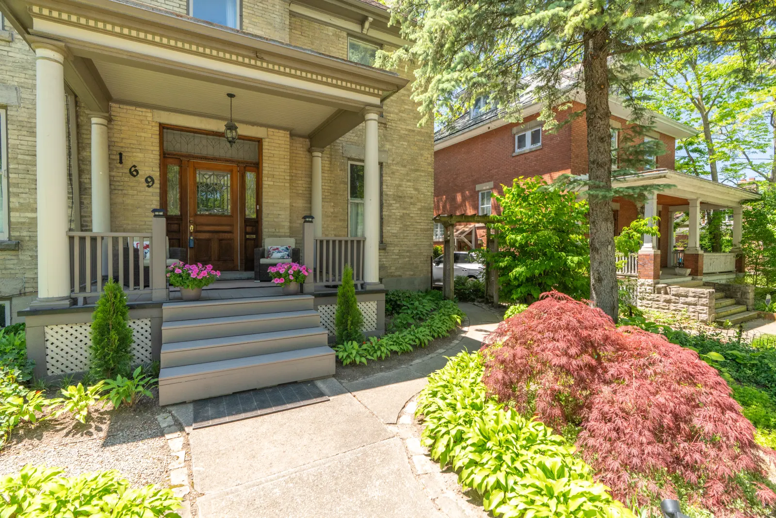 Covered front porch with pillars