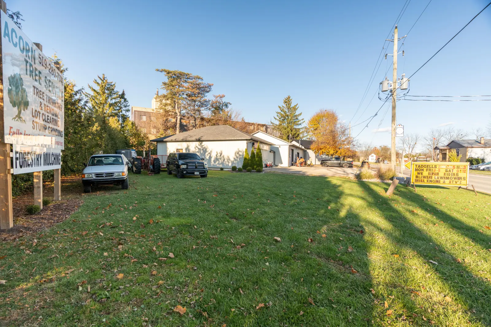 Side yard lawn