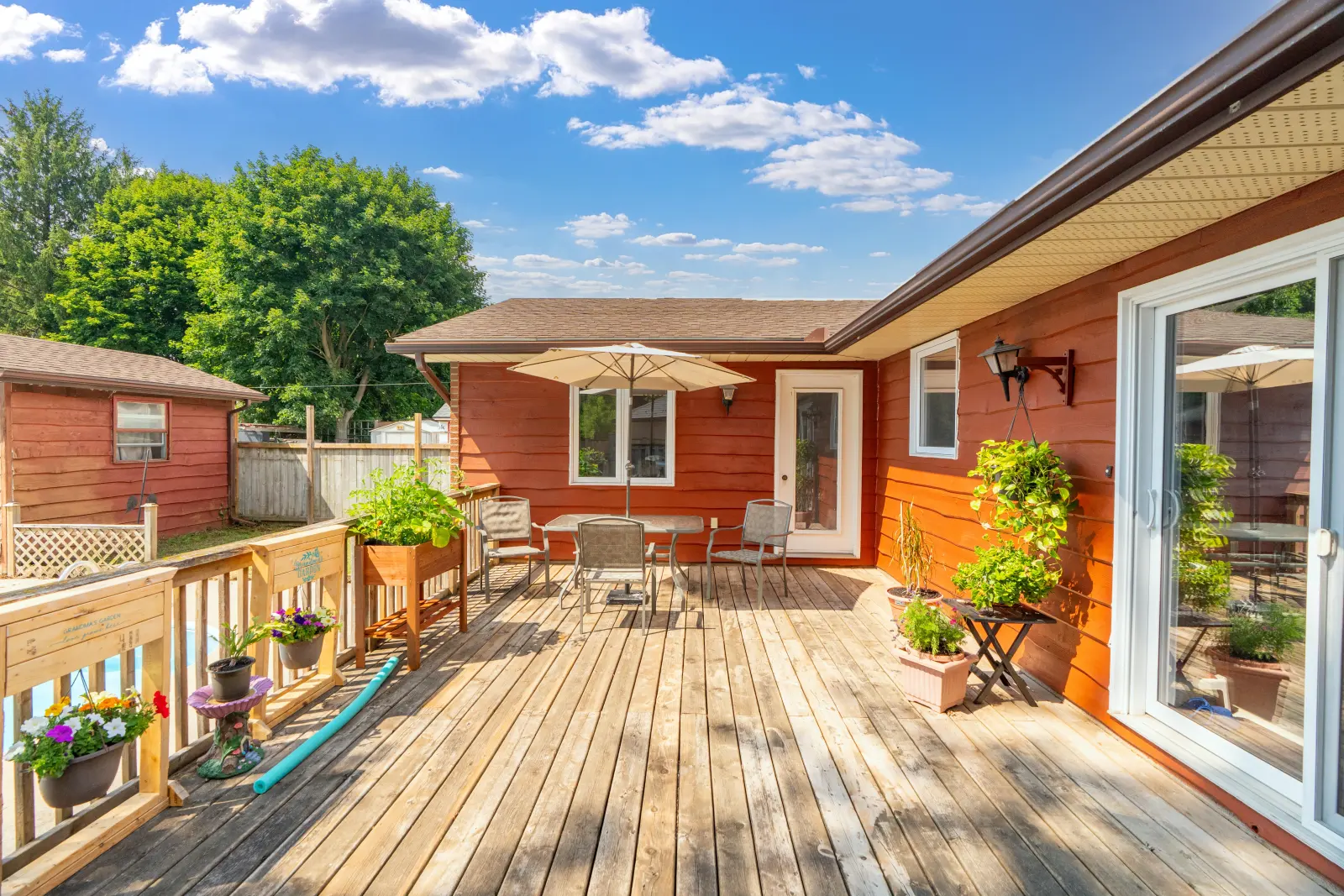 Large back deck